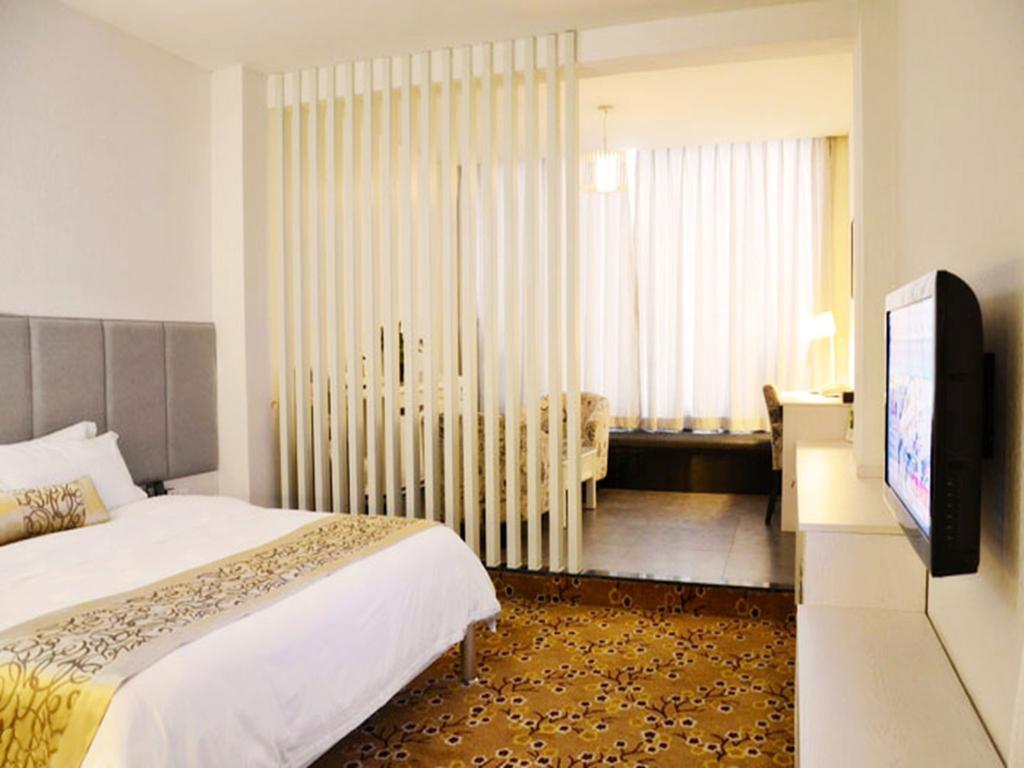 Guangzhou Colorful Days Hotel Room photo